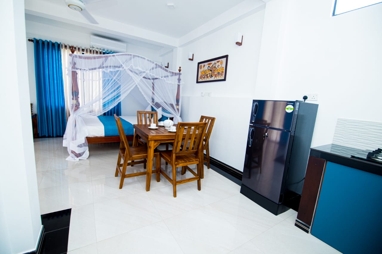 0693a7e1 256b 4858 aedc cde4044faa84