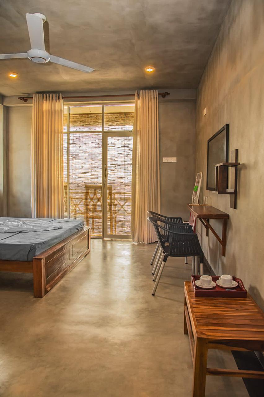 4c01bef1 7873 4c02 a6f3 ba175b88c082