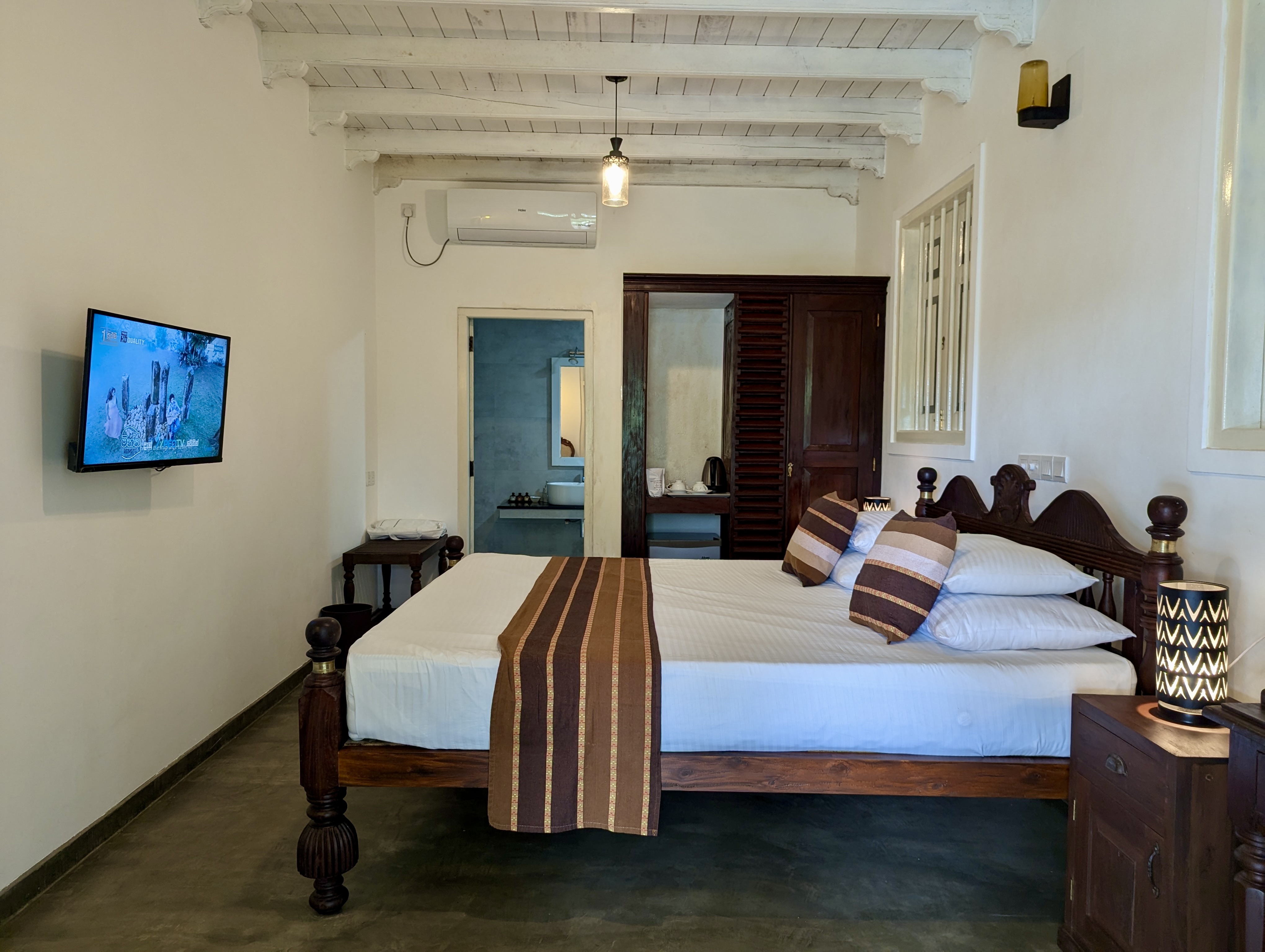 pxl 20241120 042058801