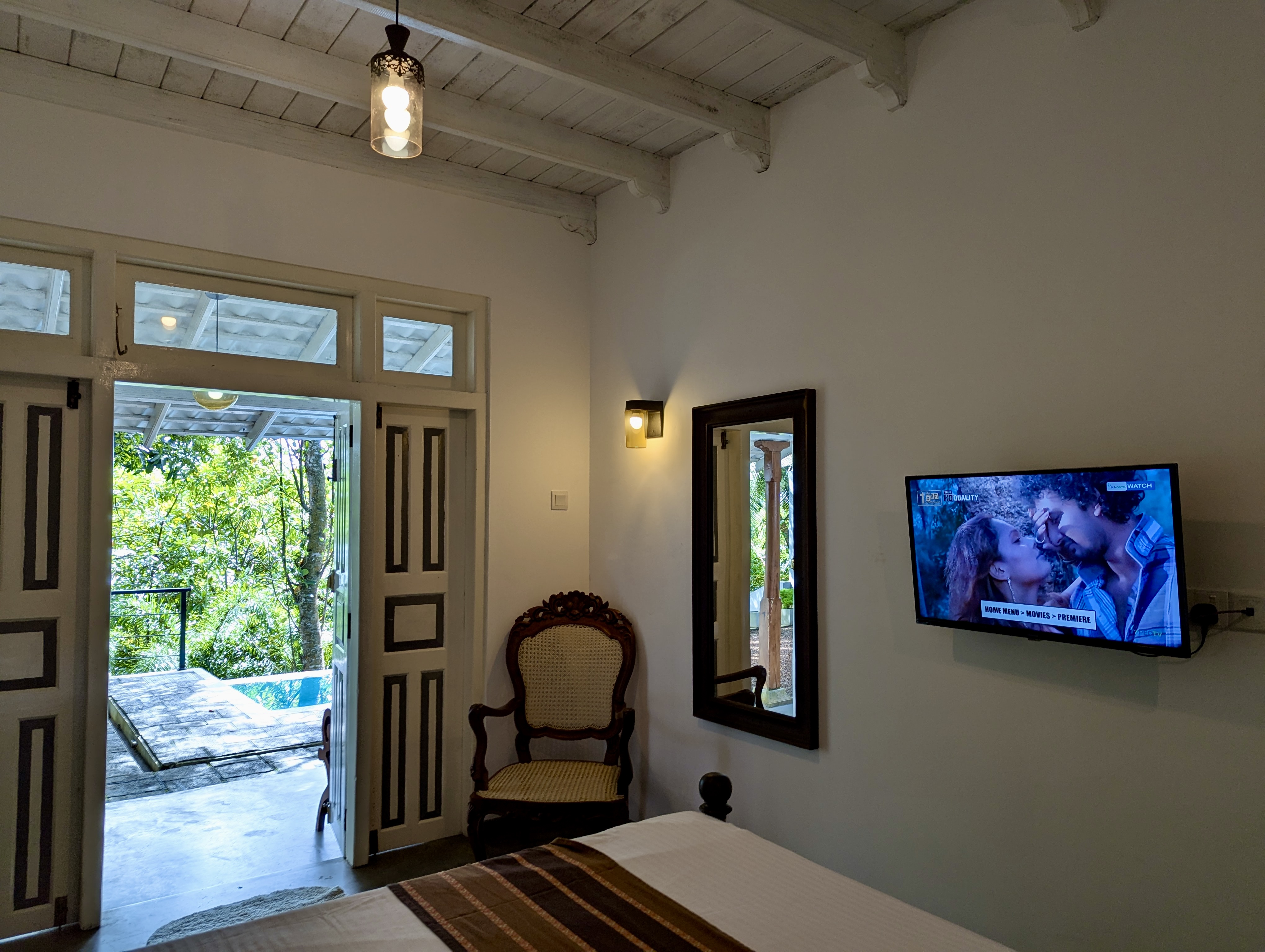 pxl 20241120 042137623