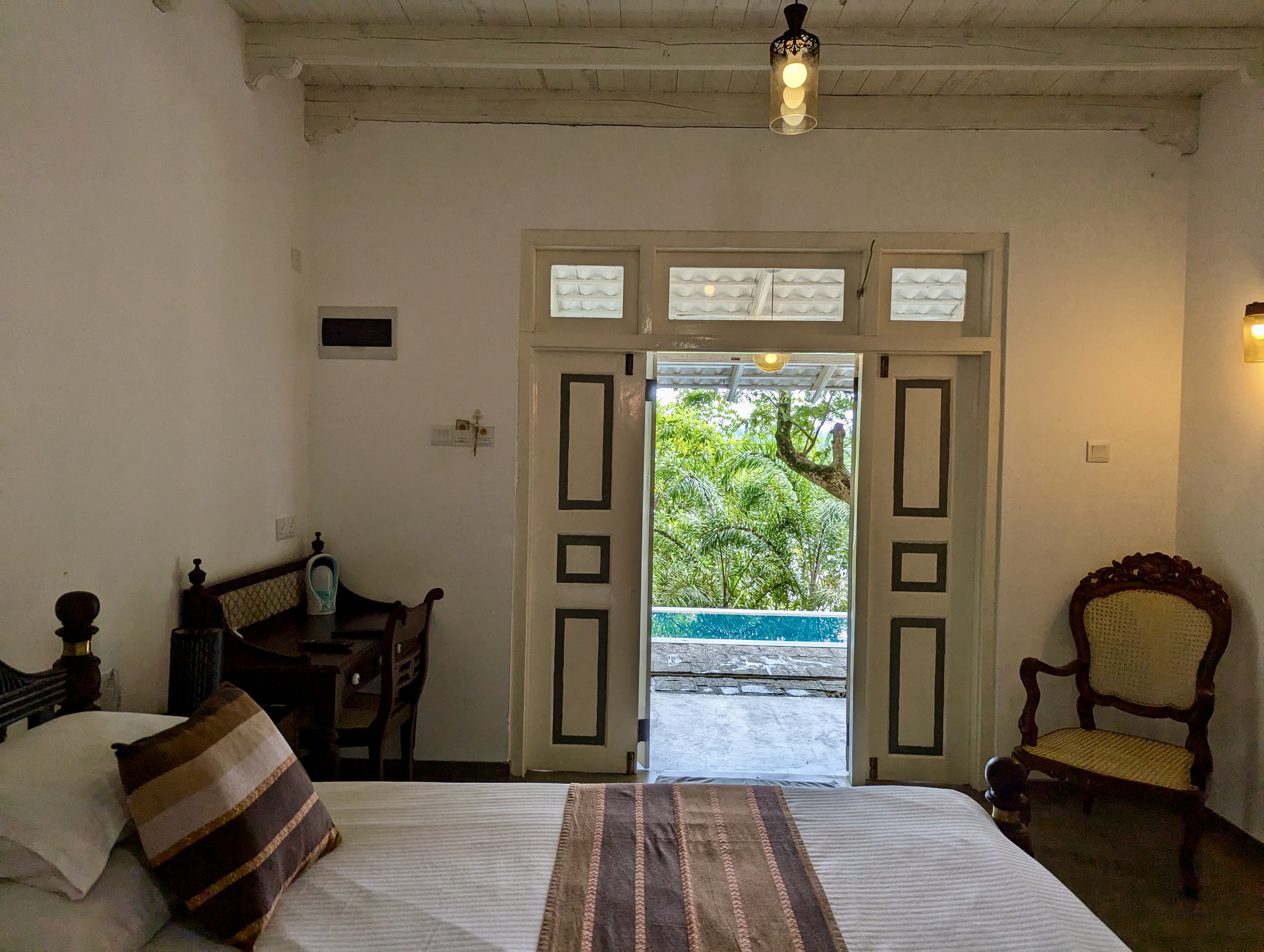 pxl 20241120 042458459